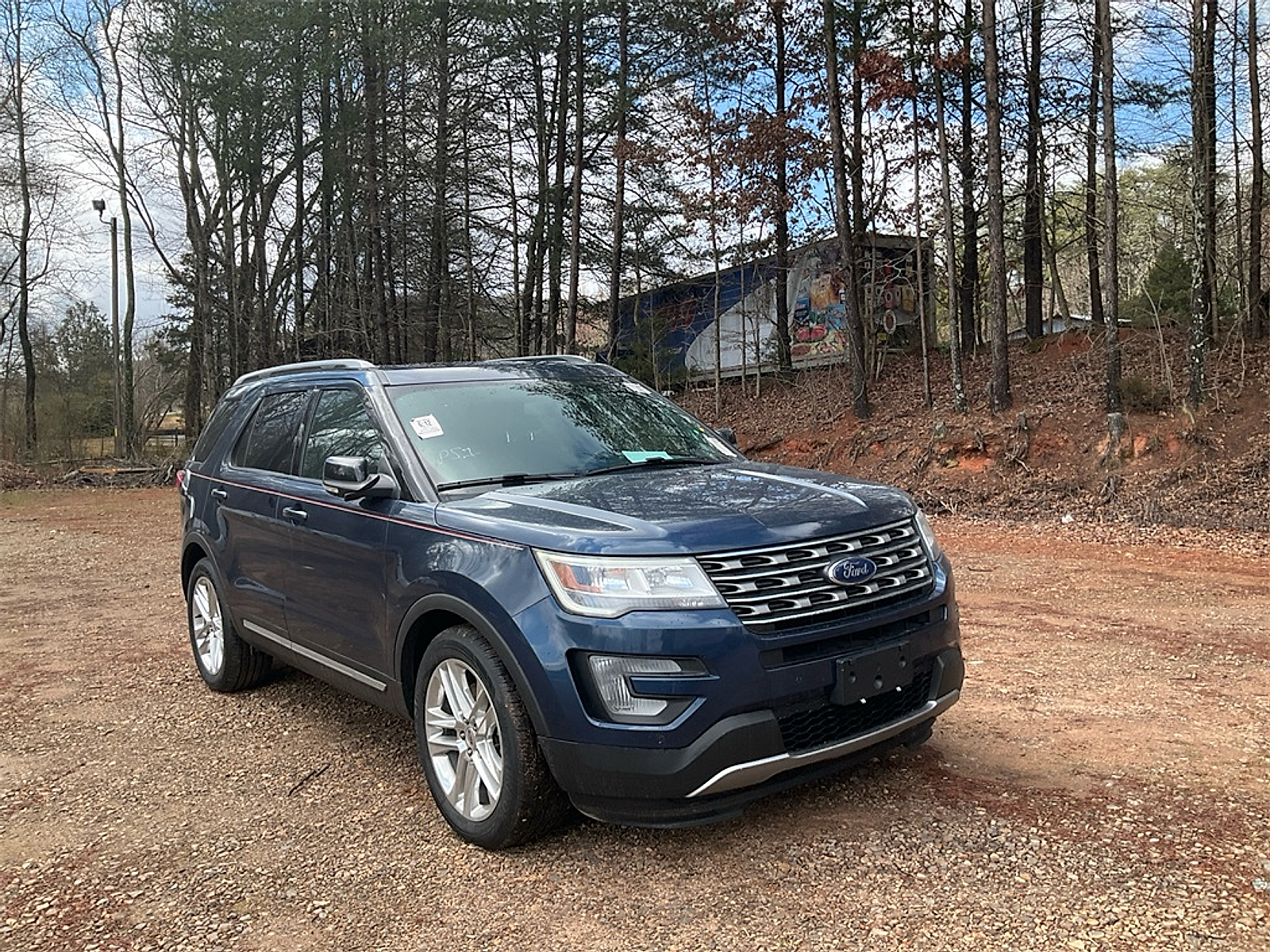 Used 2017 Ford Explorer - photo 5