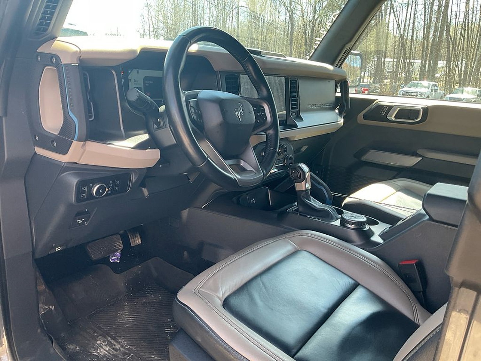 Used 2023 Ford Bronco - photo 17