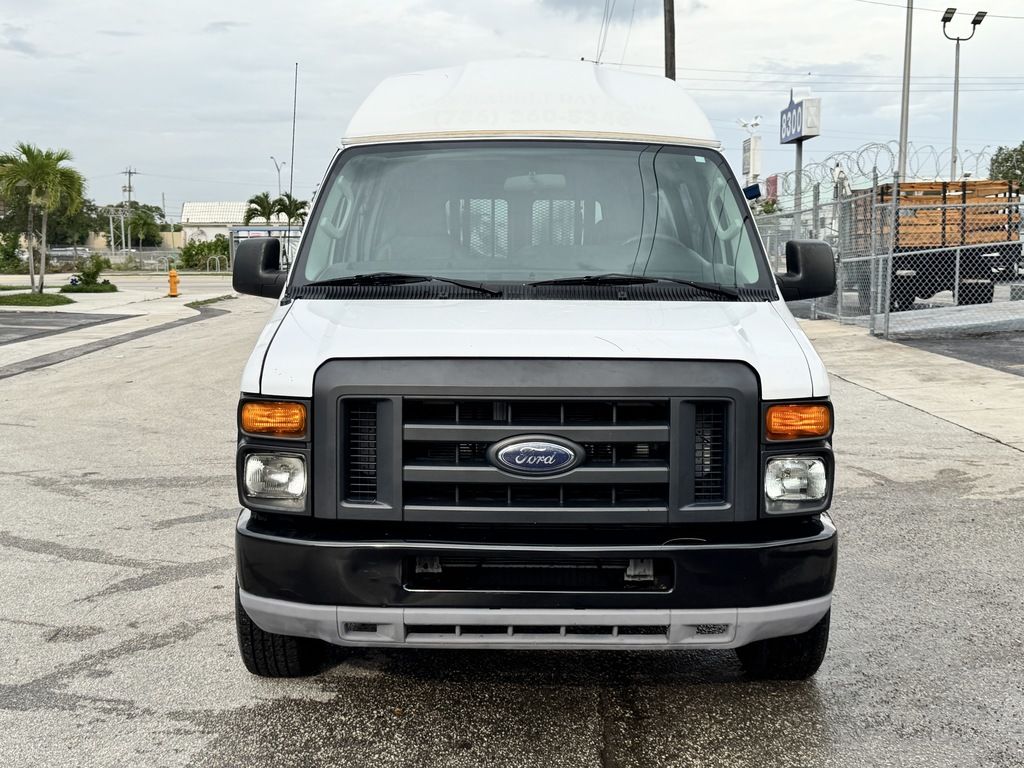 Used 2013 Ford E-150 - photo 2